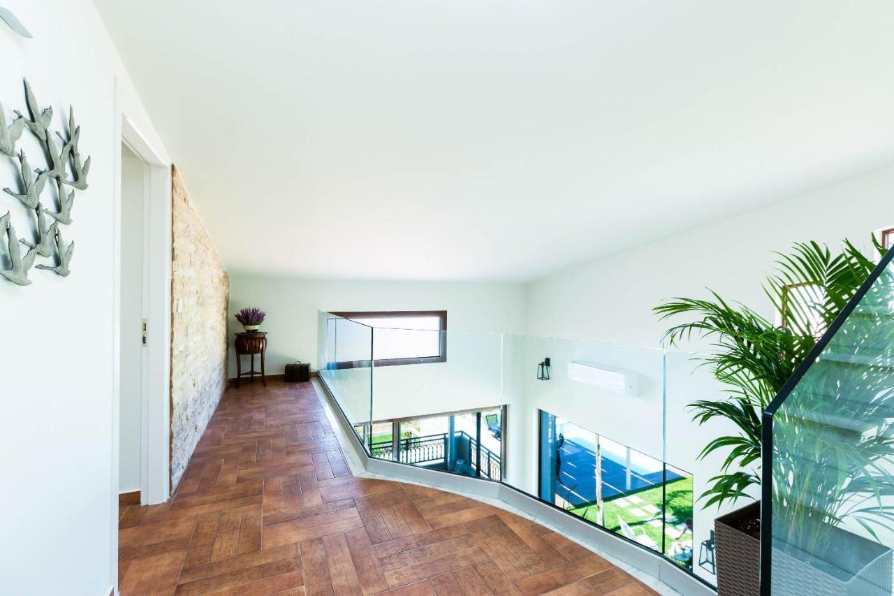 Villa Anemeli - Luxury Pool Villa With Gorgeous Seaview Kissamos Bagian luar foto